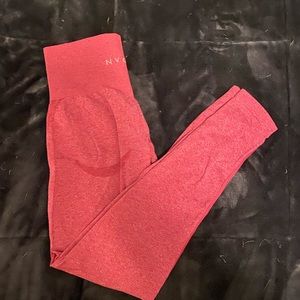 NVGTN crimson seamless leggings